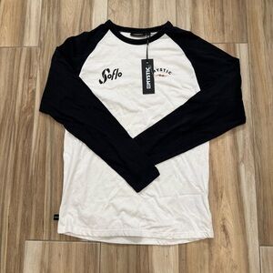 NWT Mystic Two-Tone Black and White Long Sleeve Tee
